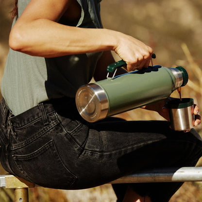 STANLEY Legendary Classic Bottle | Matte Black Pebble