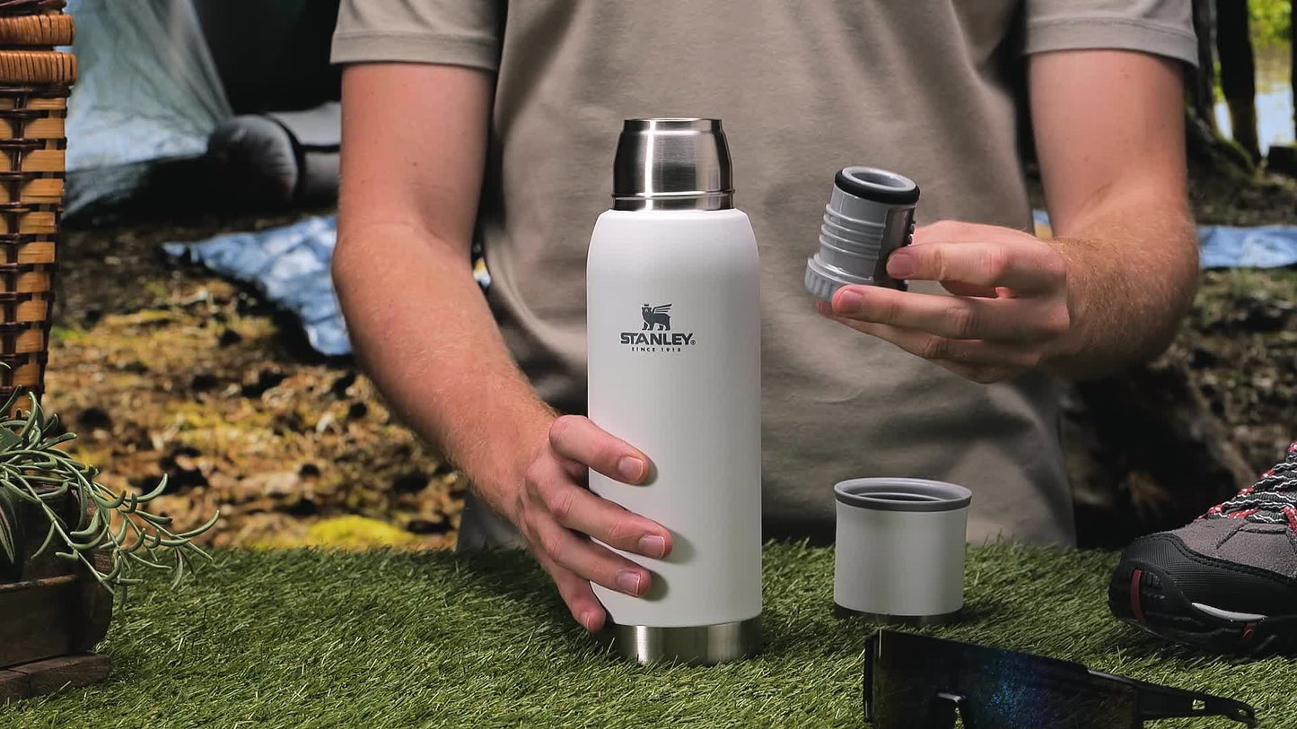 STANLEY Adventure To-Go Bottle | Hammertone Green