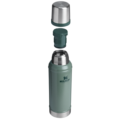 STANLEY Legendary Classic Bottle | Hammertone green