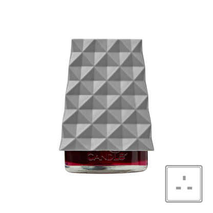Silver Faceted Pattern